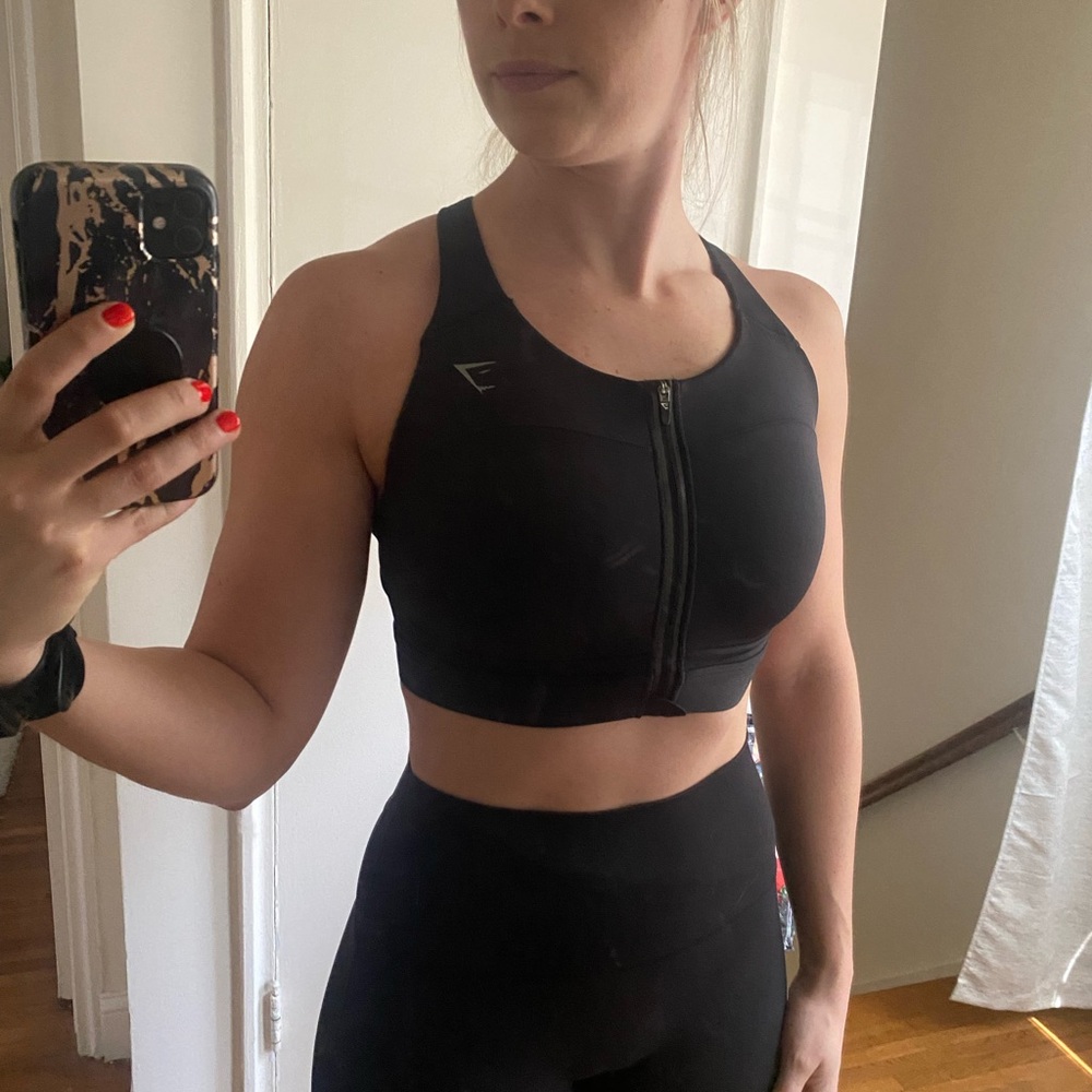 Gymshark Black Front-Zip High-Support Sports Bra
